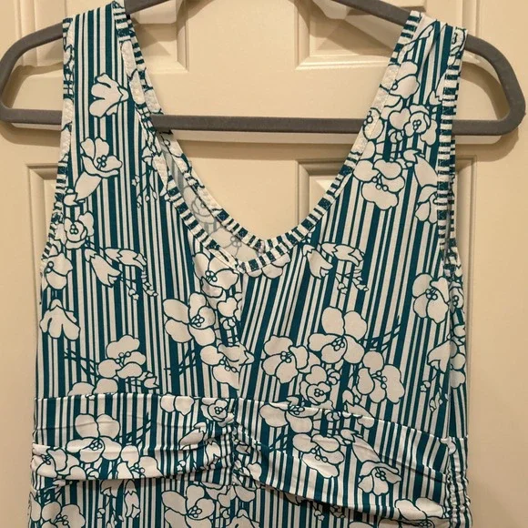 Title Nine Dream V-Neck Green & White Stripe Floral Dress Size M Hiking Outdoors - Picture 5 of 11